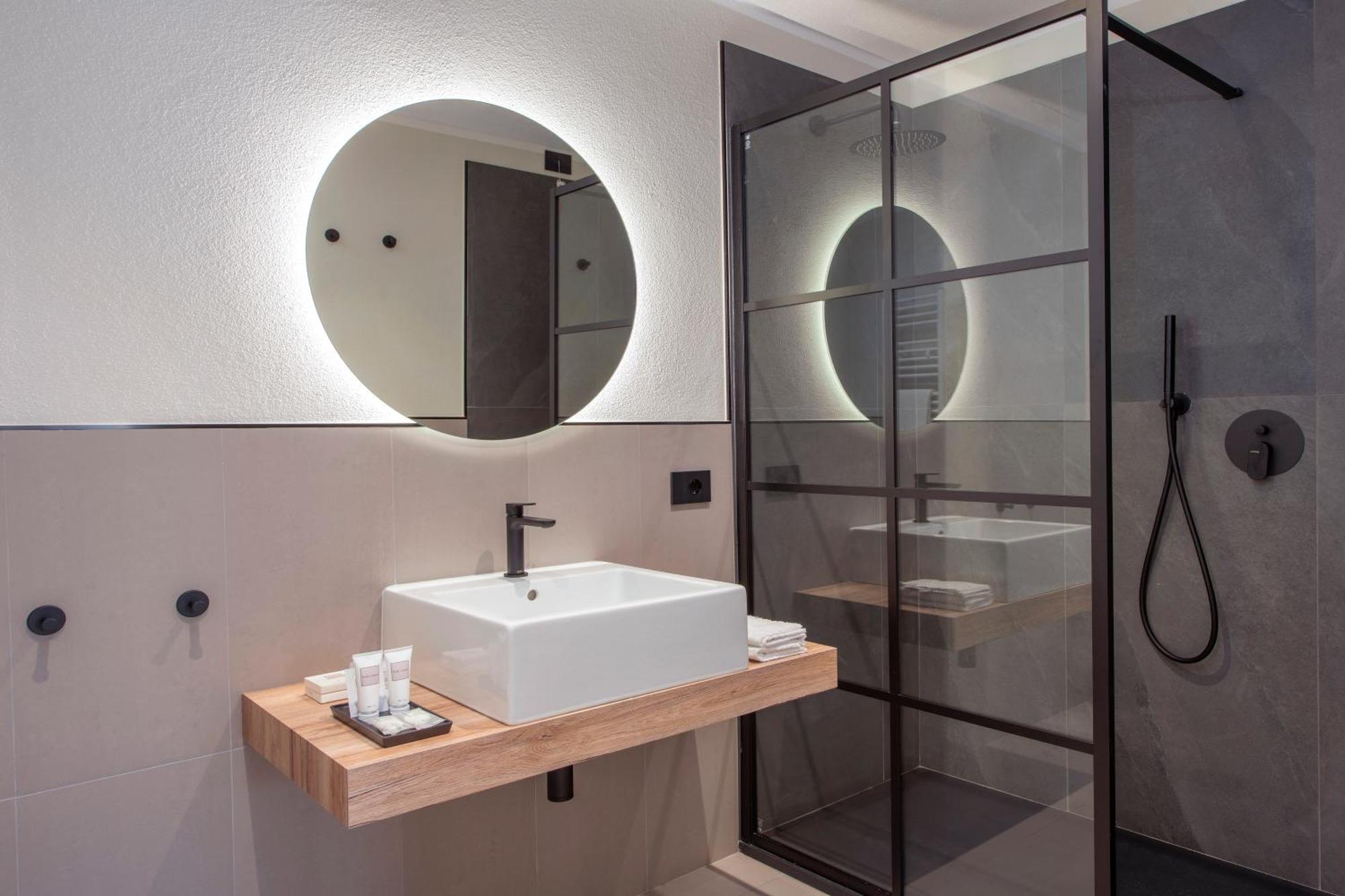 Mem Lodge And Suite Pula Esterno foto